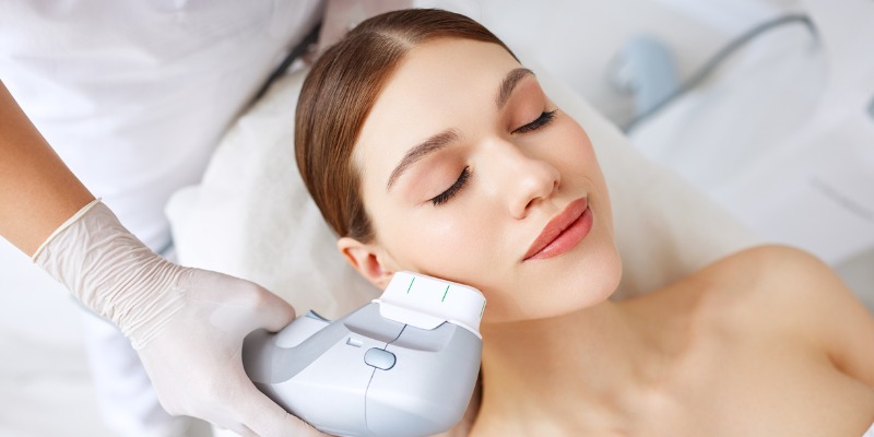 How Fat Freezing and HIFU Work Together? 4 book a personalised consultation of Fat Freezing and HIFU Together Tilbury
